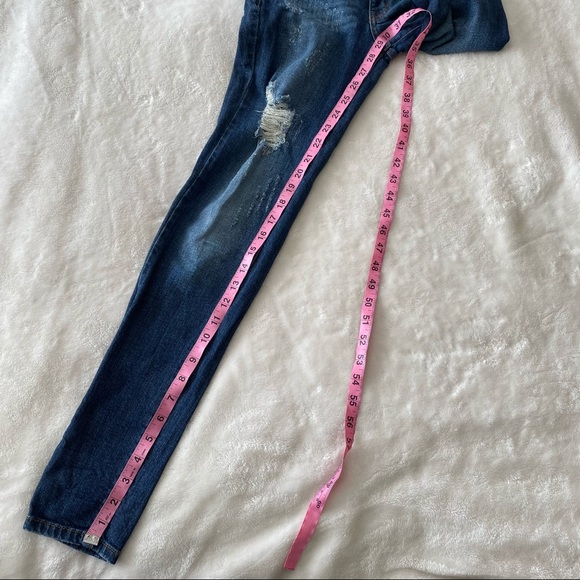 KanCan Distressed Skinny Jeans - Picture 10 of 10